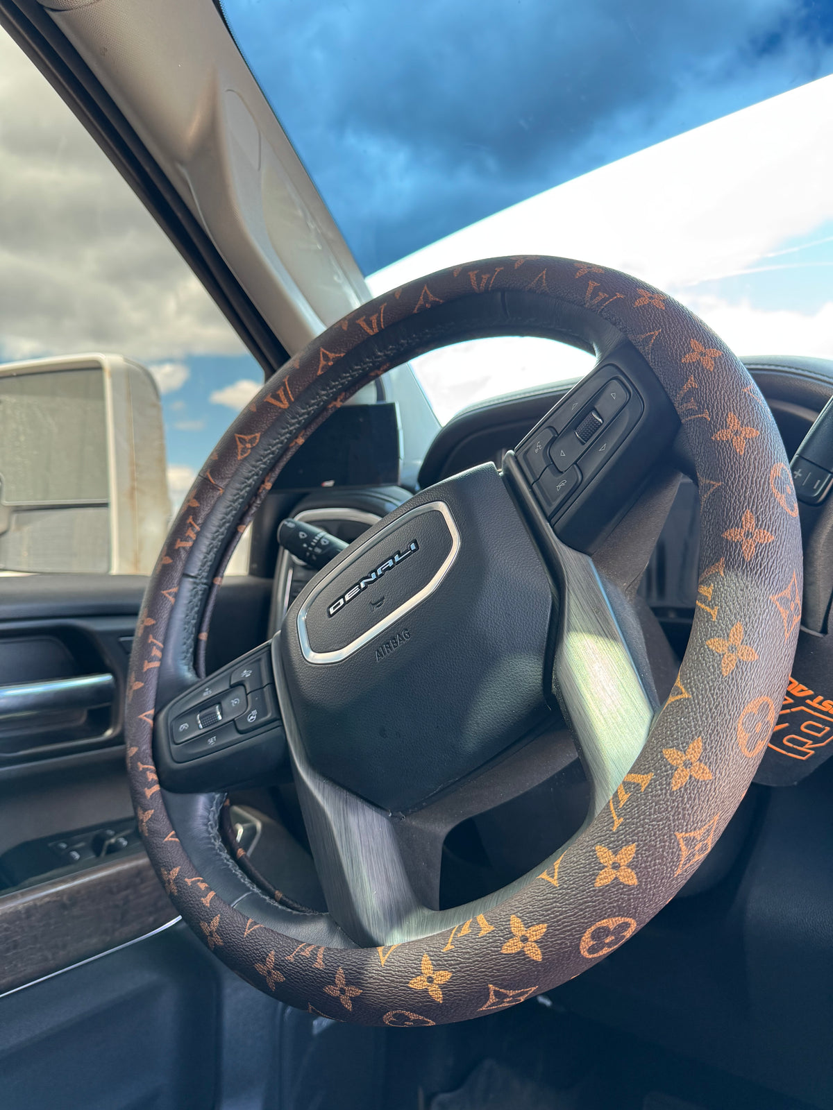 Louis Vuitton Steering Wheel Covers, UNIVERSAL